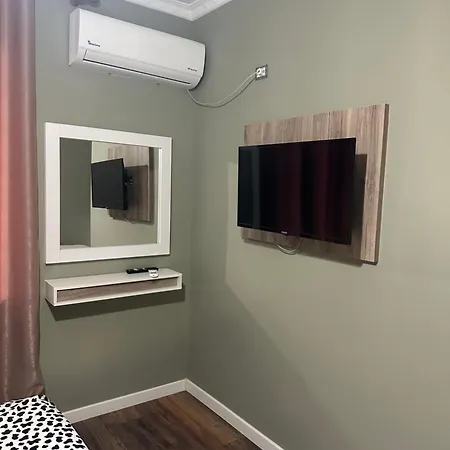 Hotel Hotel, Bar, Restaurant Beni