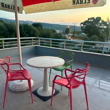 Hotel, Bar, Restaurant Beni *