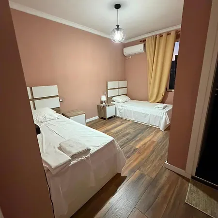 Hotell Hotel, Bar, Restaurant Beni