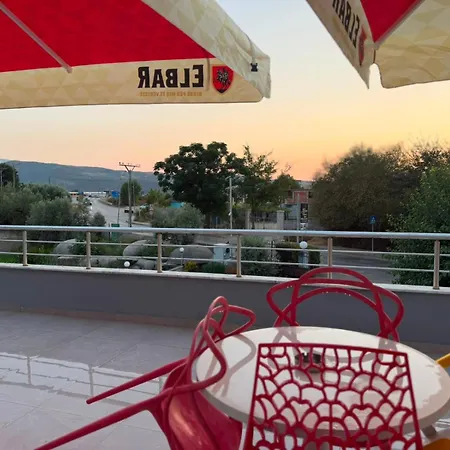 Hotell Hotel, Bar, Restaurant Beni *