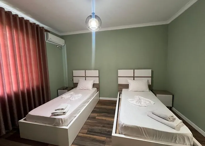 Hotel, Bar, Restaurant Beni * Wlora